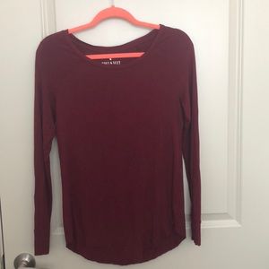 American Eagle maroon/red long sleeve